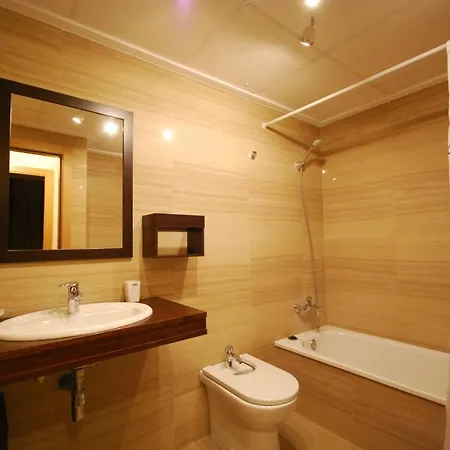 Apartament De Jardines